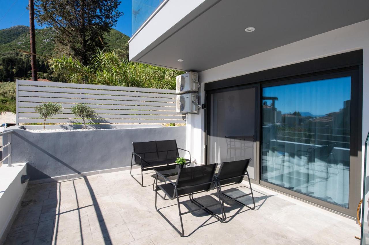 Angelica'S And Irene'S Design Apartments Swimming Pool Nikiana Dış mekan fotoğraf